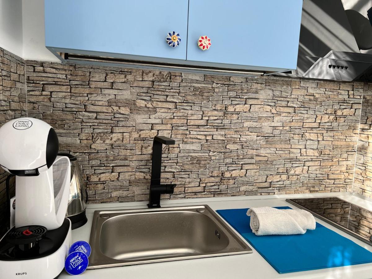Orange Apartments Поморие Экстерьер фото